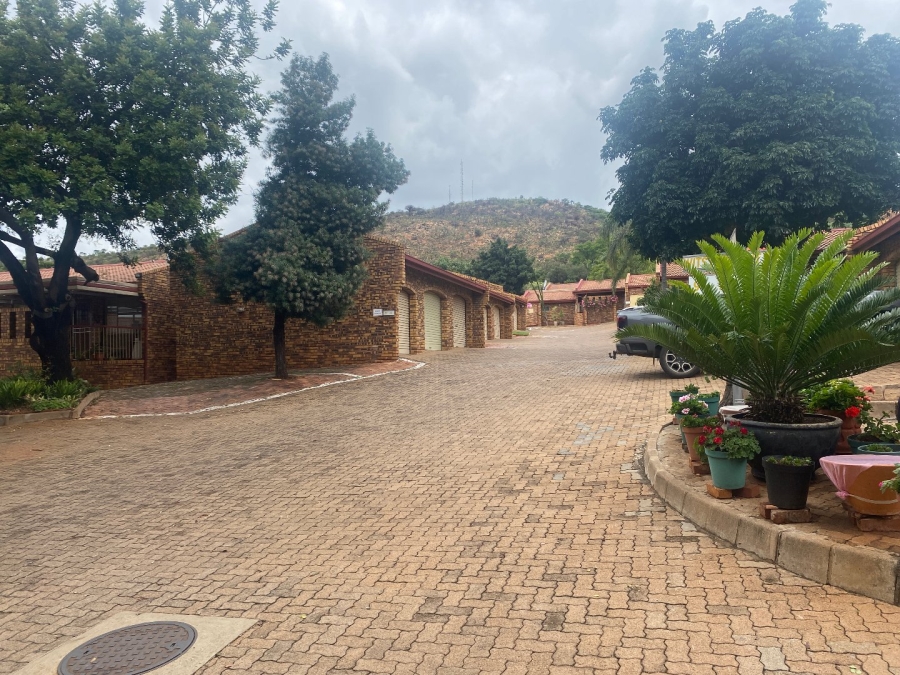 2 Bedroom Property for Sale in Amandasig Gauteng