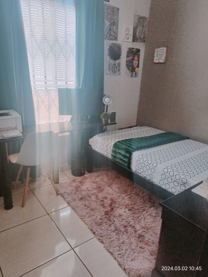 3 Bedroom Property for Sale in Rosslyn Gauteng