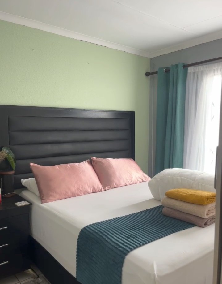 3 Bedroom Property for Sale in Rosslyn Gauteng