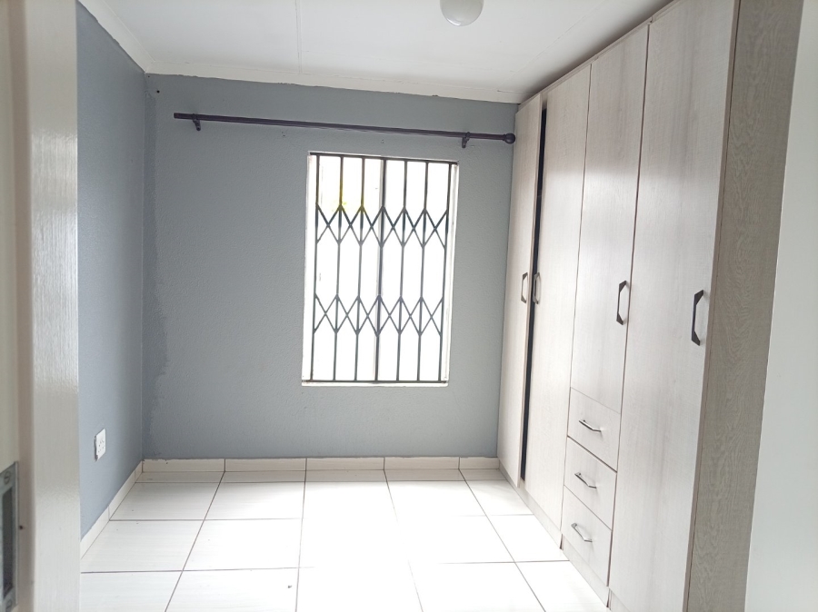 3 Bedroom Property for Sale in Rosslyn Gauteng