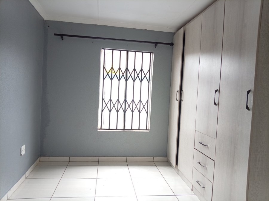3 Bedroom Property for Sale in Rosslyn Gauteng