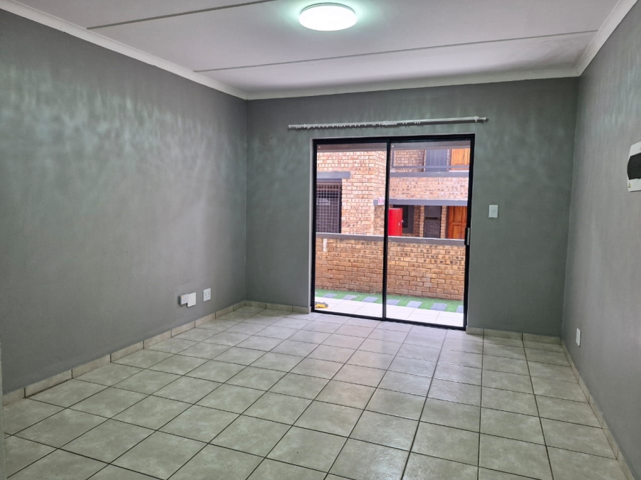 2 Bedroom Property for Sale in Rynfield A H Gauteng