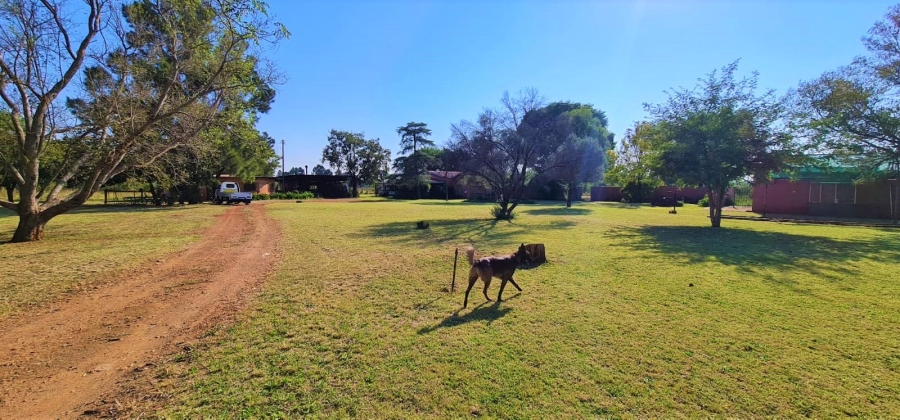 Commercial Property for Sale in Onderstepoort Gauteng