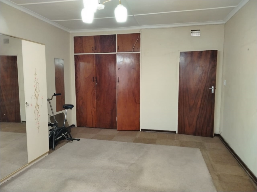1 Bedroom Property for Sale in Vanderbijlpark CW 3 Gauteng