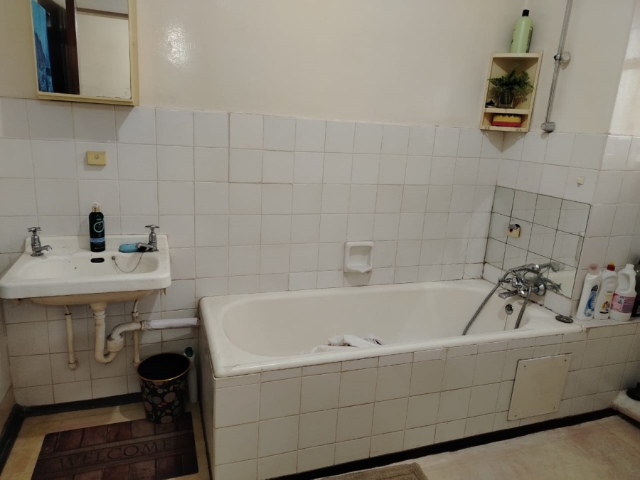 1 Bedroom Property for Sale in Vanderbijlpark CW 3 Gauteng