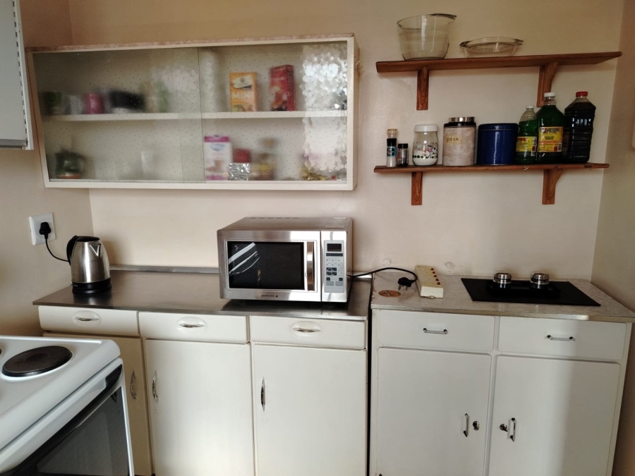 1 Bedroom Property for Sale in Vanderbijlpark CW 3 Gauteng