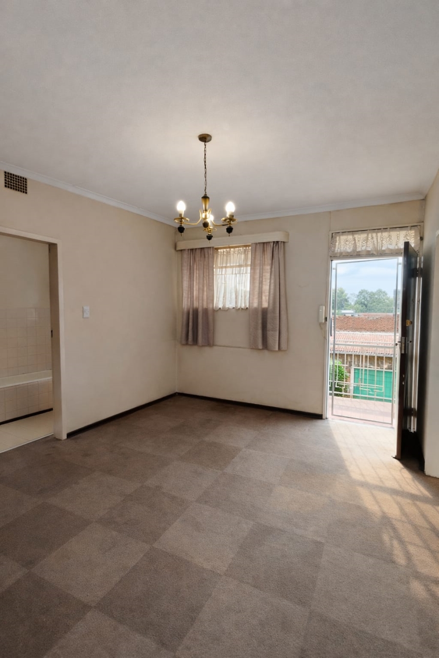 1 Bedroom Property for Sale in Vanderbijlpark CW 3 Gauteng