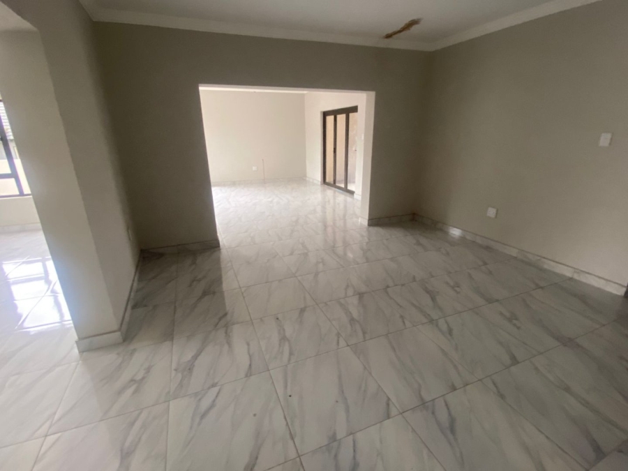 4 Bedroom Property for Sale in Magaliesberg Country Estate Gauteng