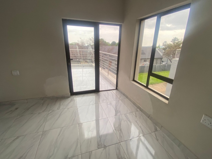 4 Bedroom Property for Sale in Magaliesberg Country Estate Gauteng