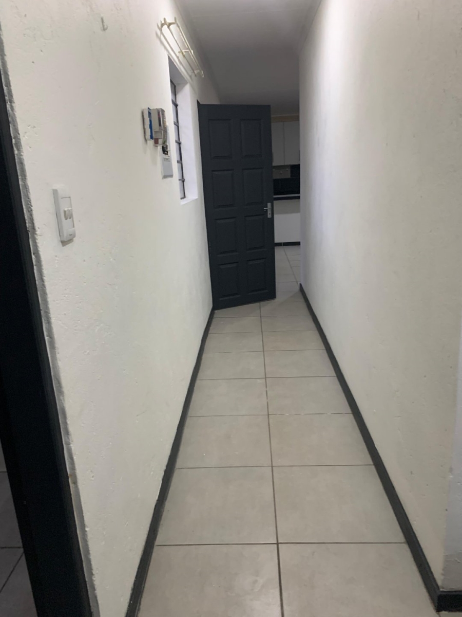 To Let 2 Bedroom Property for Rent in Eastleigh Gauteng