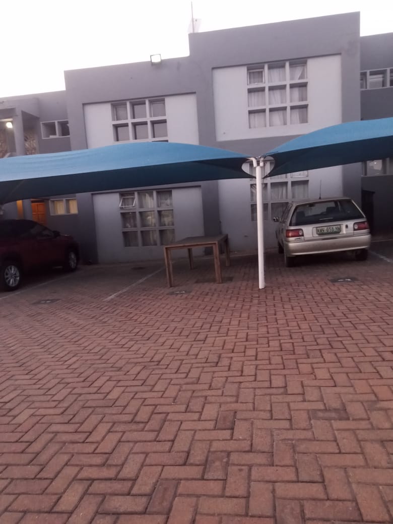  Bedroom Property for Sale in Winchester Hills Gauteng