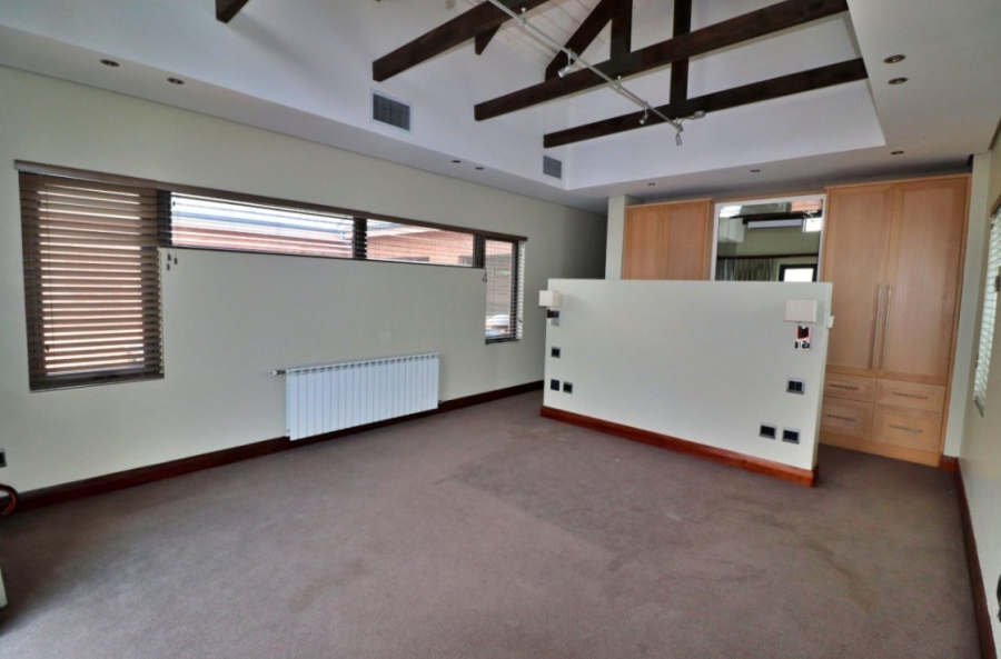 3 Bedroom Property for Sale in Bedfordview Gauteng