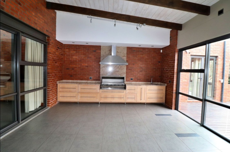 3 Bedroom Property for Sale in Bedfordview Gauteng