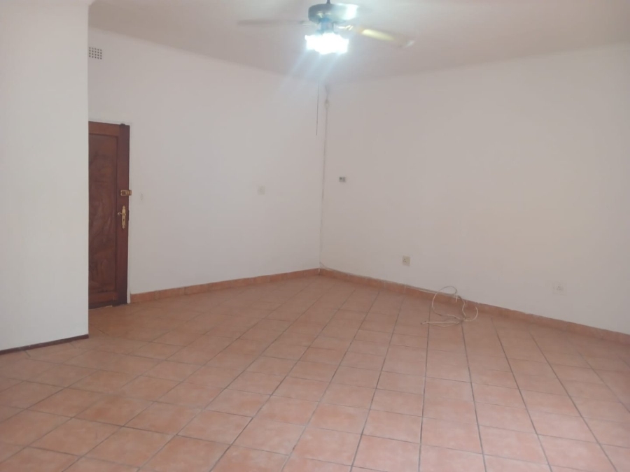 To Let 4 Bedroom Property for Rent in Mayberry Park Gauteng