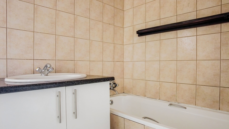 3 Bedroom Property for Sale in Equestria Gauteng