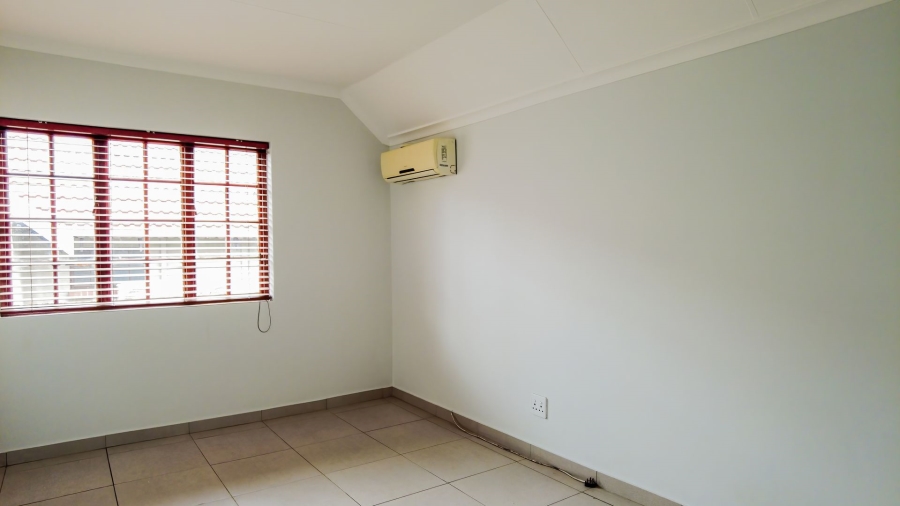3 Bedroom Property for Sale in Equestria Gauteng
