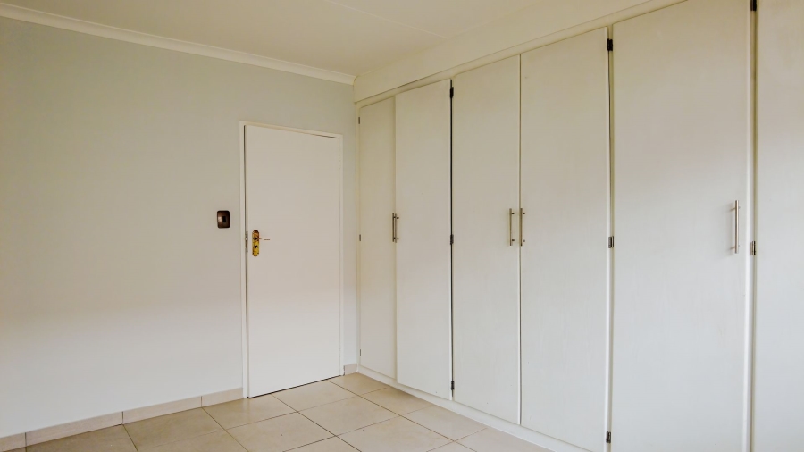 3 Bedroom Property for Sale in Equestria Gauteng