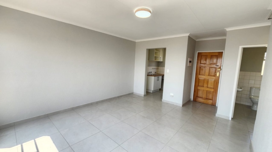 2 Bedroom Property for Sale in Edenvale Central Gauteng