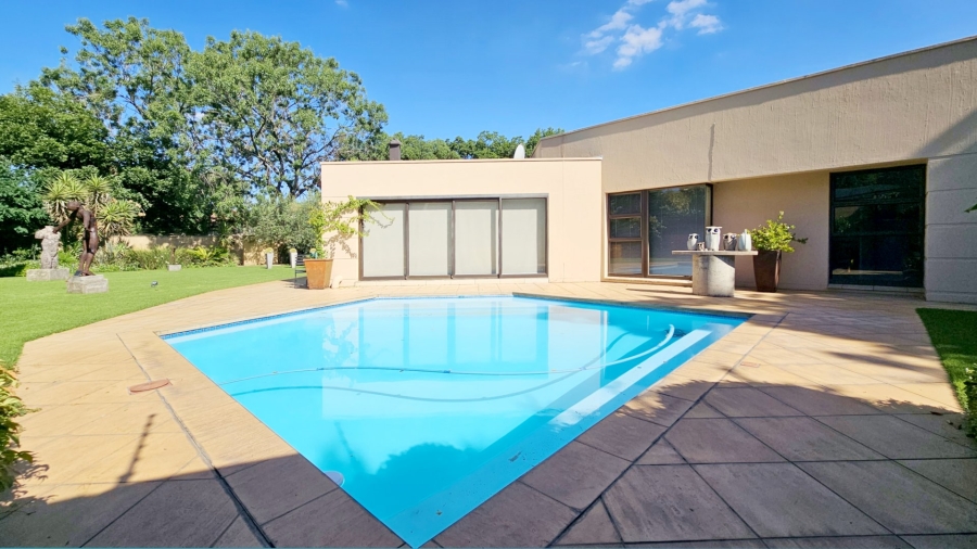 4 Bedroom Property for Sale in Three Rivers Proper Gauteng