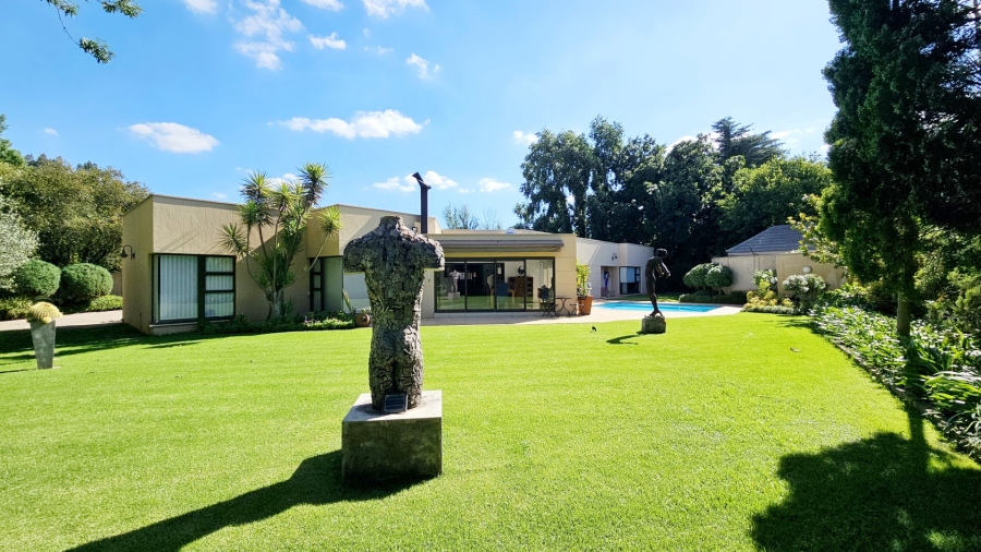 4 Bedroom Property for Sale in Three Rivers Proper Gauteng