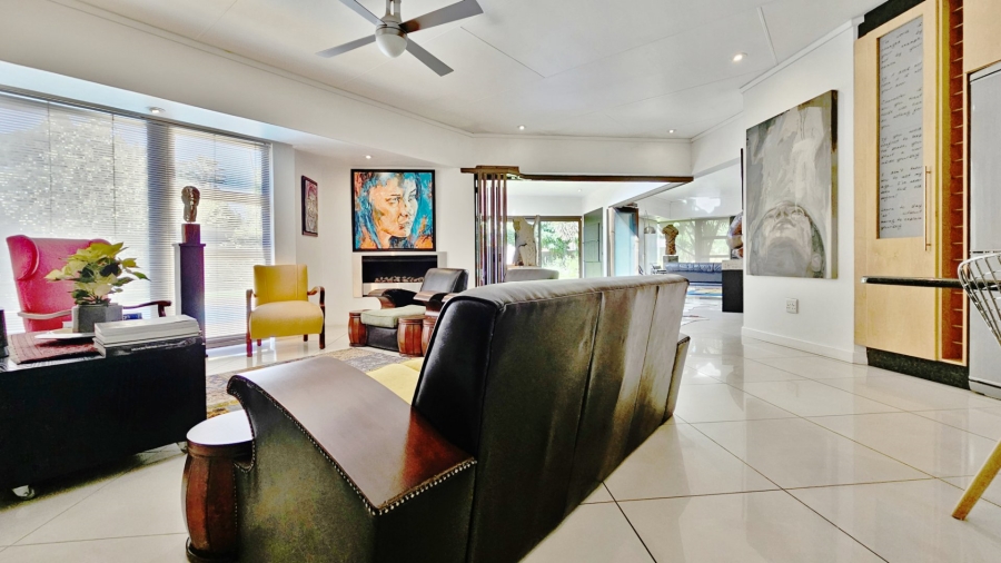 4 Bedroom Property for Sale in Three Rivers Proper Gauteng