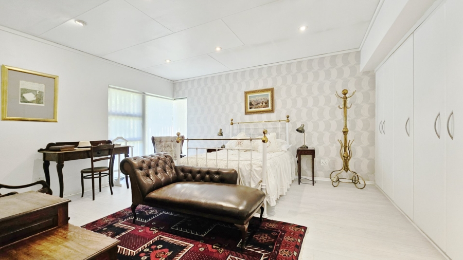 4 Bedroom Property for Sale in Three Rivers Proper Gauteng