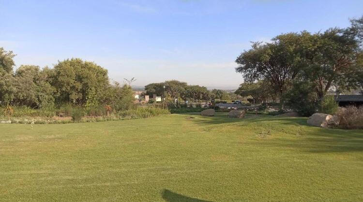 To Let 2 Bedroom Property for Rent in Jackal Creek Golf Estate Gauteng