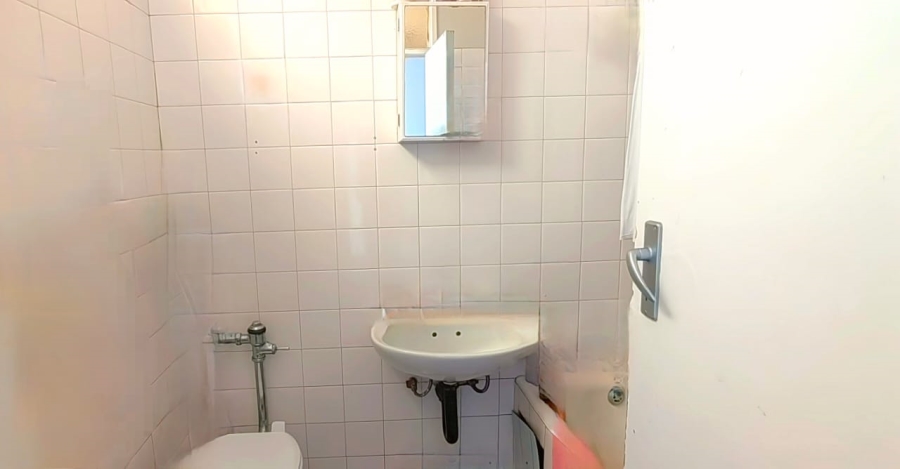 1 Bedroom Property for Sale in Gezina Gauteng