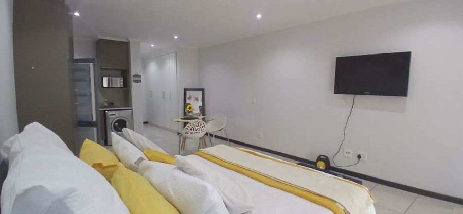 1 Bedroom Property for Sale in Sunninghill Gauteng