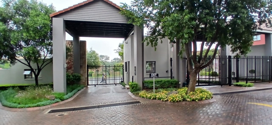 1 Bedroom Property for Sale in Sunninghill Gauteng