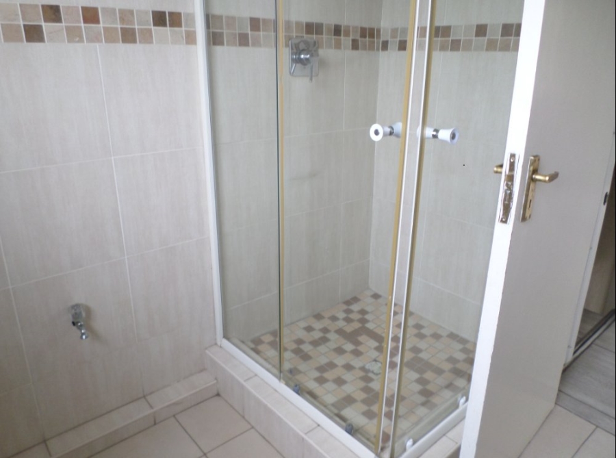 2 Bedroom Property for Sale in Aloe Place Gauteng