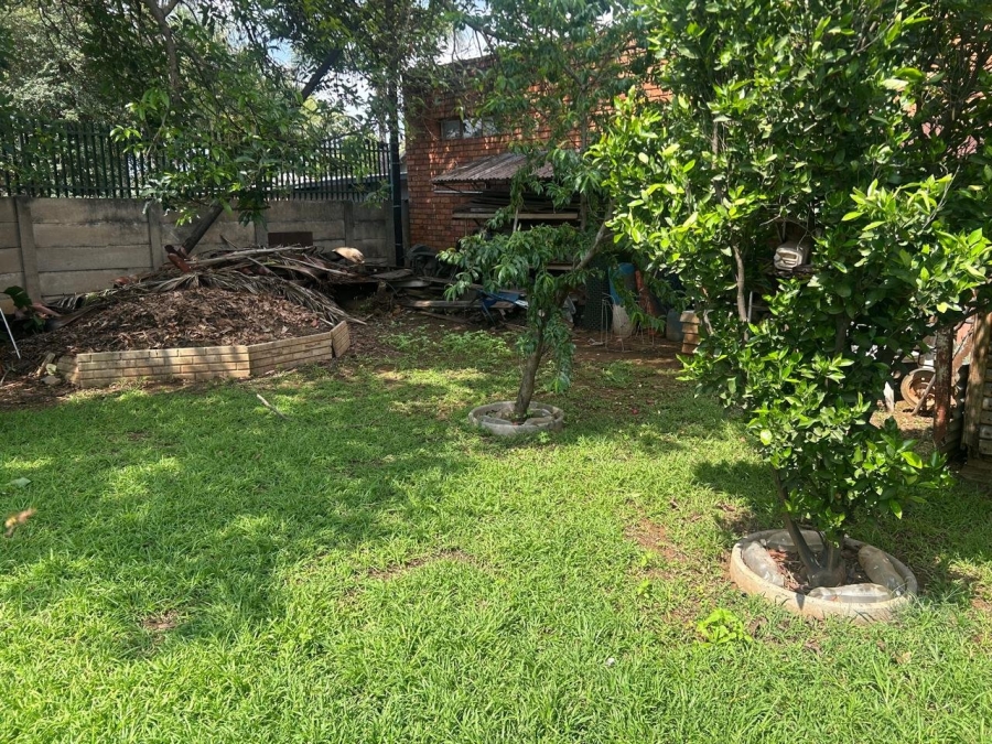 4 Bedroom Property for Sale in Pretoria Gardens Gauteng