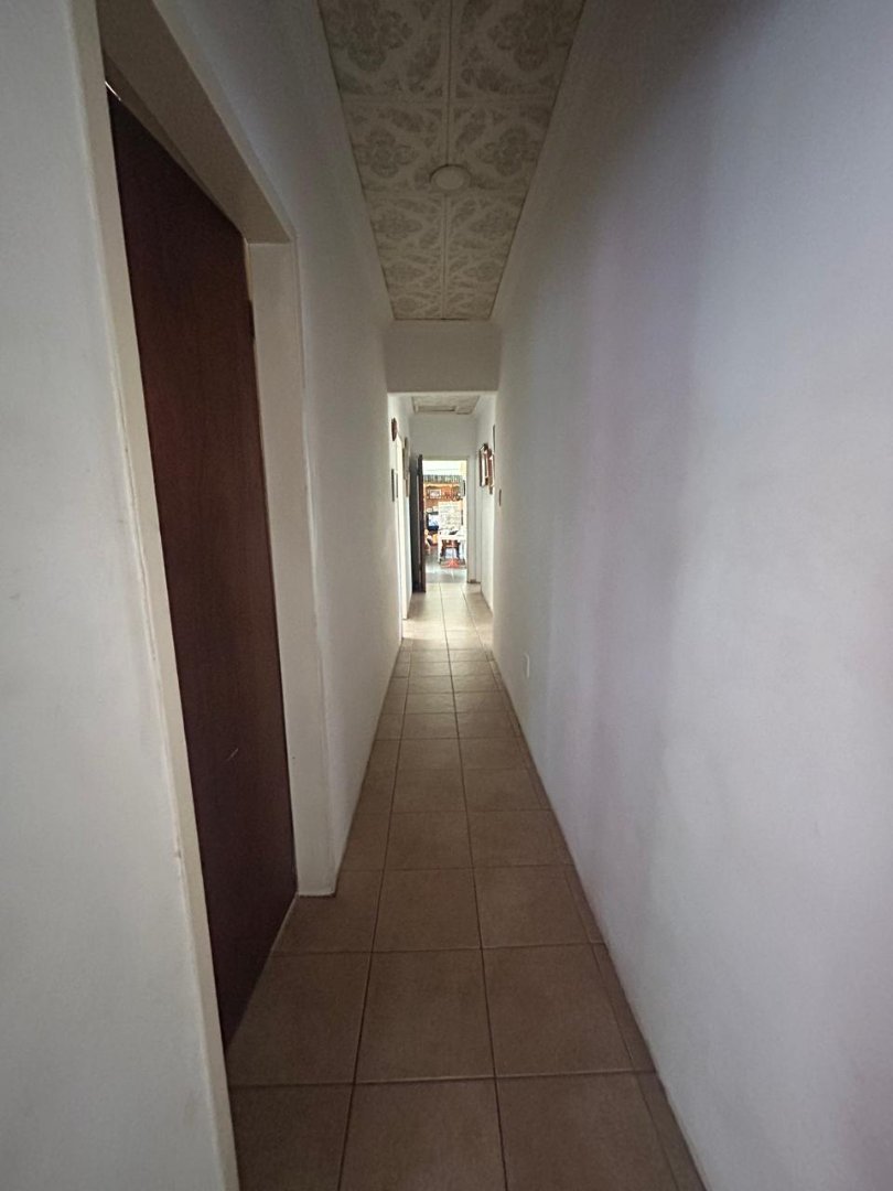 4 Bedroom Property for Sale in Pretoria Gardens Gauteng