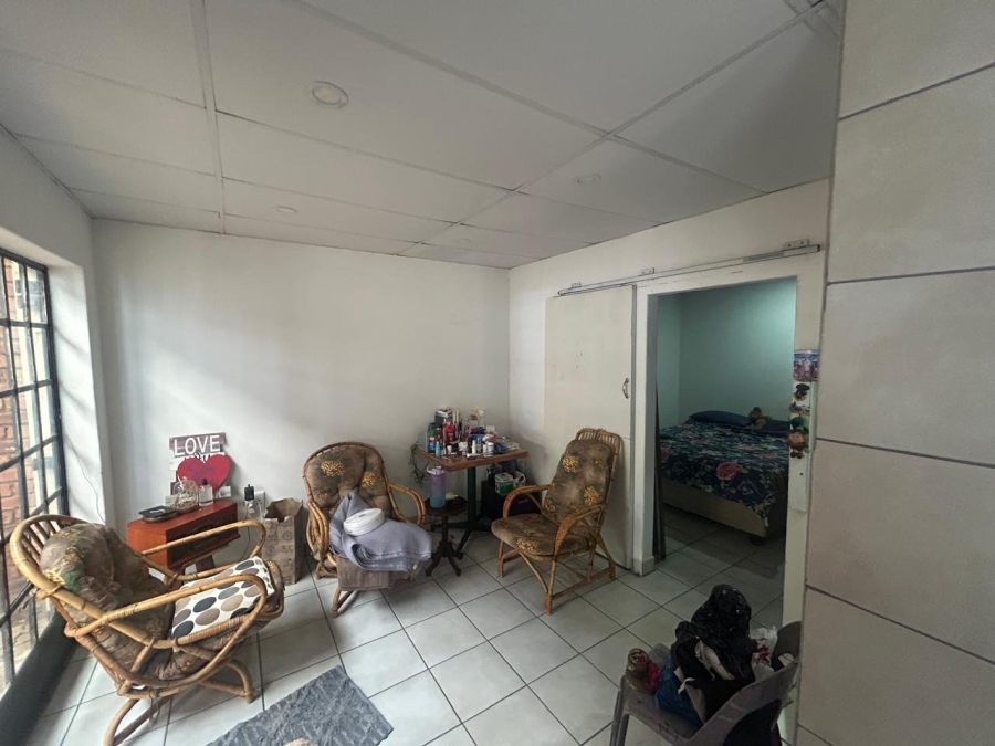 4 Bedroom Property for Sale in Pretoria Gardens Gauteng