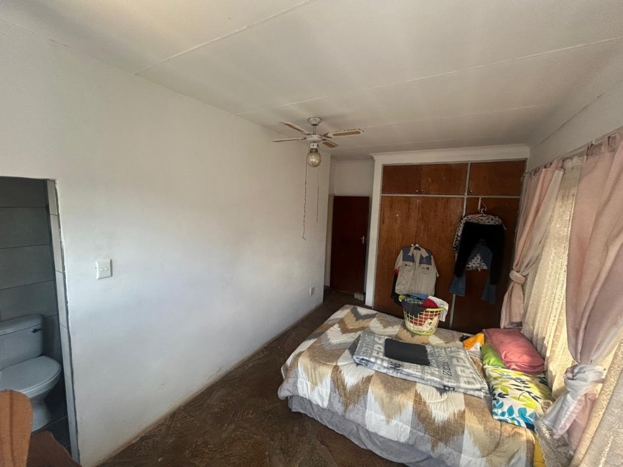 4 Bedroom Property for Sale in Pretoria Gardens Gauteng