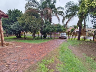 4 Bedroom Property for Sale in Suiderberg Gauteng