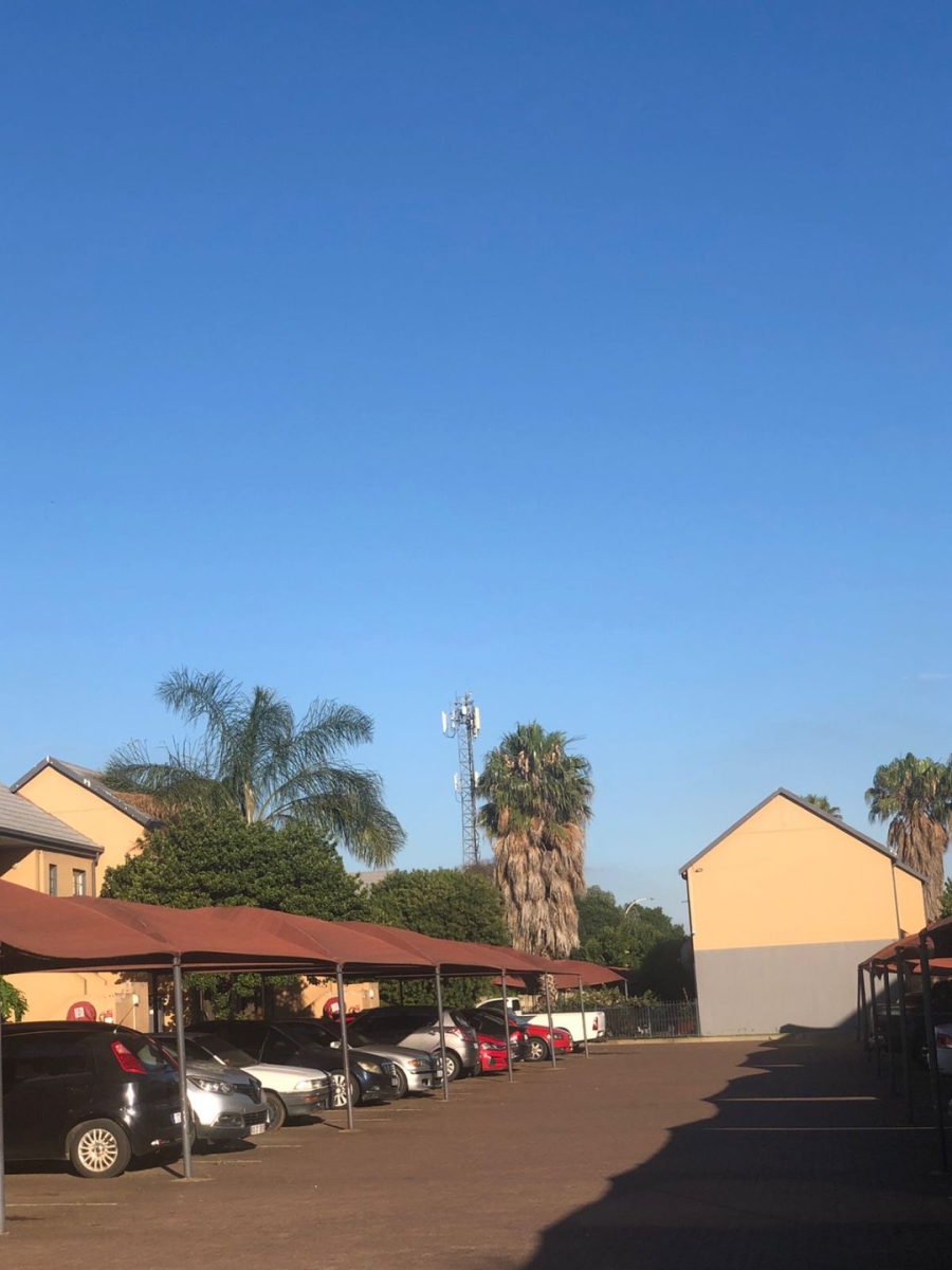 2 Bedroom Property for Sale in Albemarle Ext 1 Gauteng