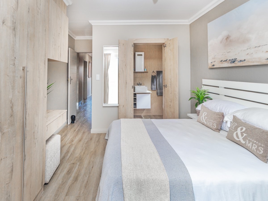 3 Bedroom Property for Sale in Roodepark Eco Estate Gauteng