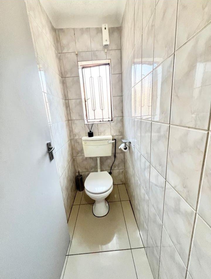 3 Bedroom Property for Sale in Kaalfontein Gauteng