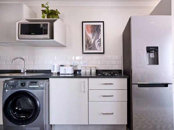 1 Bedroom Property for Sale in Wilgeheuwel Gauteng