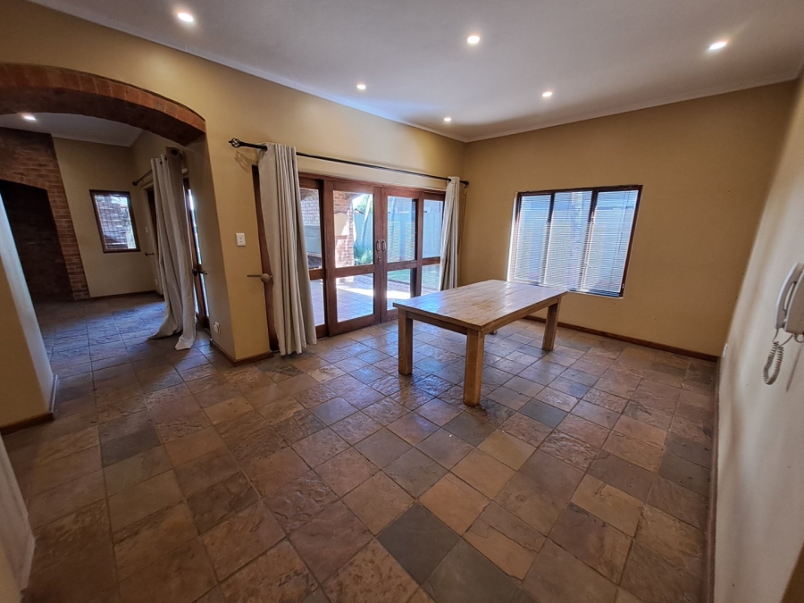 3 Bedroom Property for Sale in Willow Acres Ext 11 Gauteng