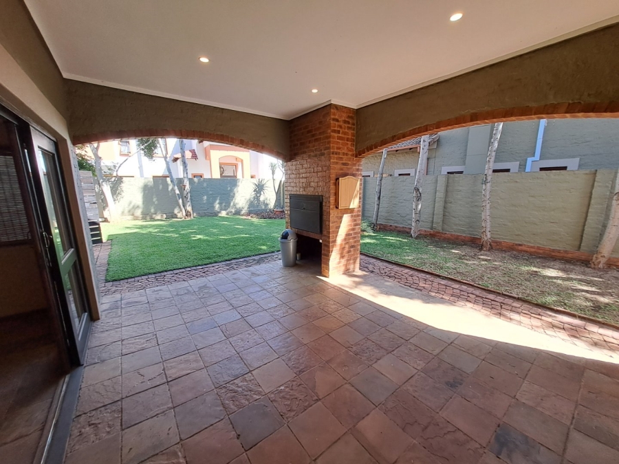 3 Bedroom Property for Sale in Willow Acres Ext 11 Gauteng