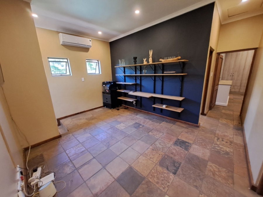3 Bedroom Property for Sale in Willow Acres Ext 11 Gauteng