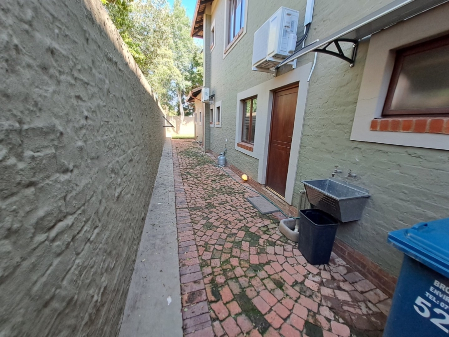 3 Bedroom Property for Sale in Willow Acres Ext 11 Gauteng