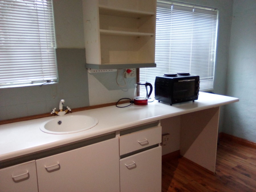 To Let 1 Bedroom Property for Rent in Montgomery Park Gauteng