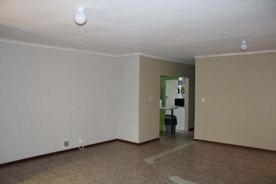 To Let 3 Bedroom Property for Rent in The Reeds Gauteng