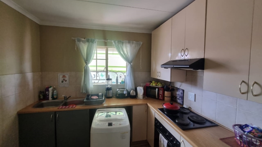 3 Bedroom Property for Sale in The Orchards Gauteng