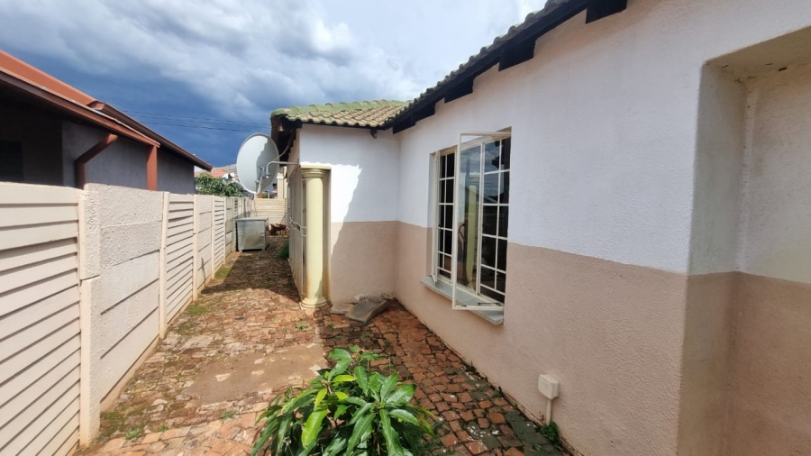 3 Bedroom Property for Sale in The Orchards Gauteng