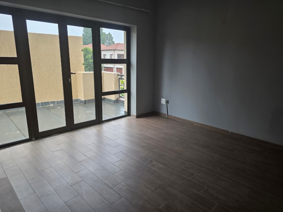 To Let 4 Bedroom Property for Rent in Emfuleni Golf Estate Gauteng
