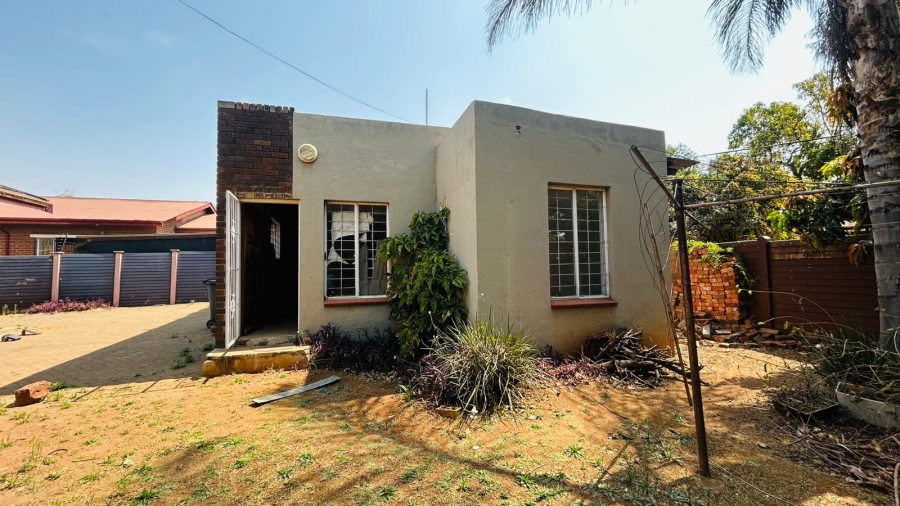 3 Bedroom Property for Sale in West Park Gauteng